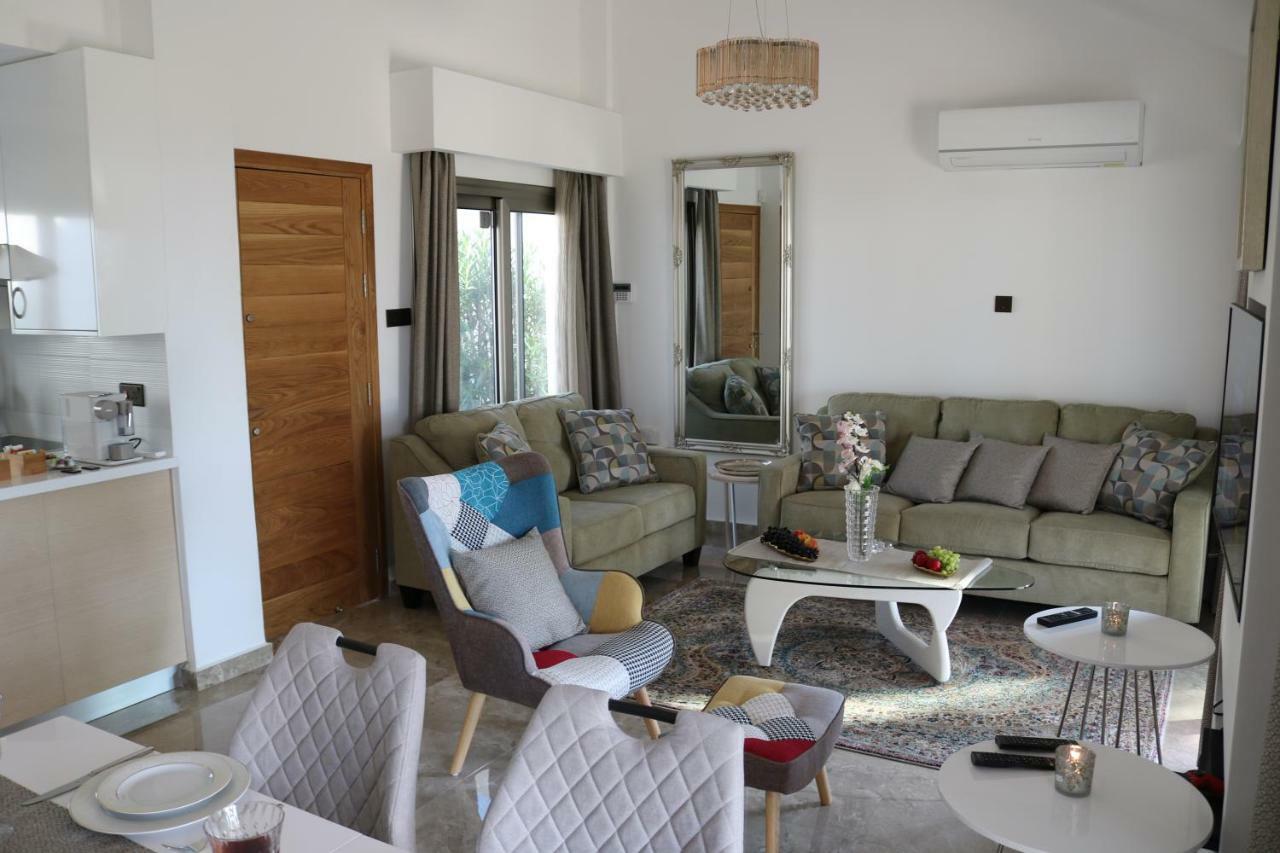 Yulya Villa By Taimoura Pafos Zewnętrze zdjęcie